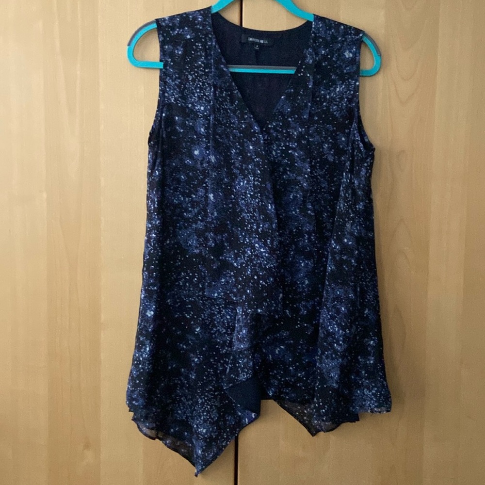 Sleeveless silk Lafayette 148 NY ruffle front blouse